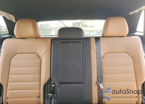 2024 Volkswagen Atlas Cross Sport Sel R-Line z USA, uszkodzony, nr VIN 1V2AE2CA5RC242542